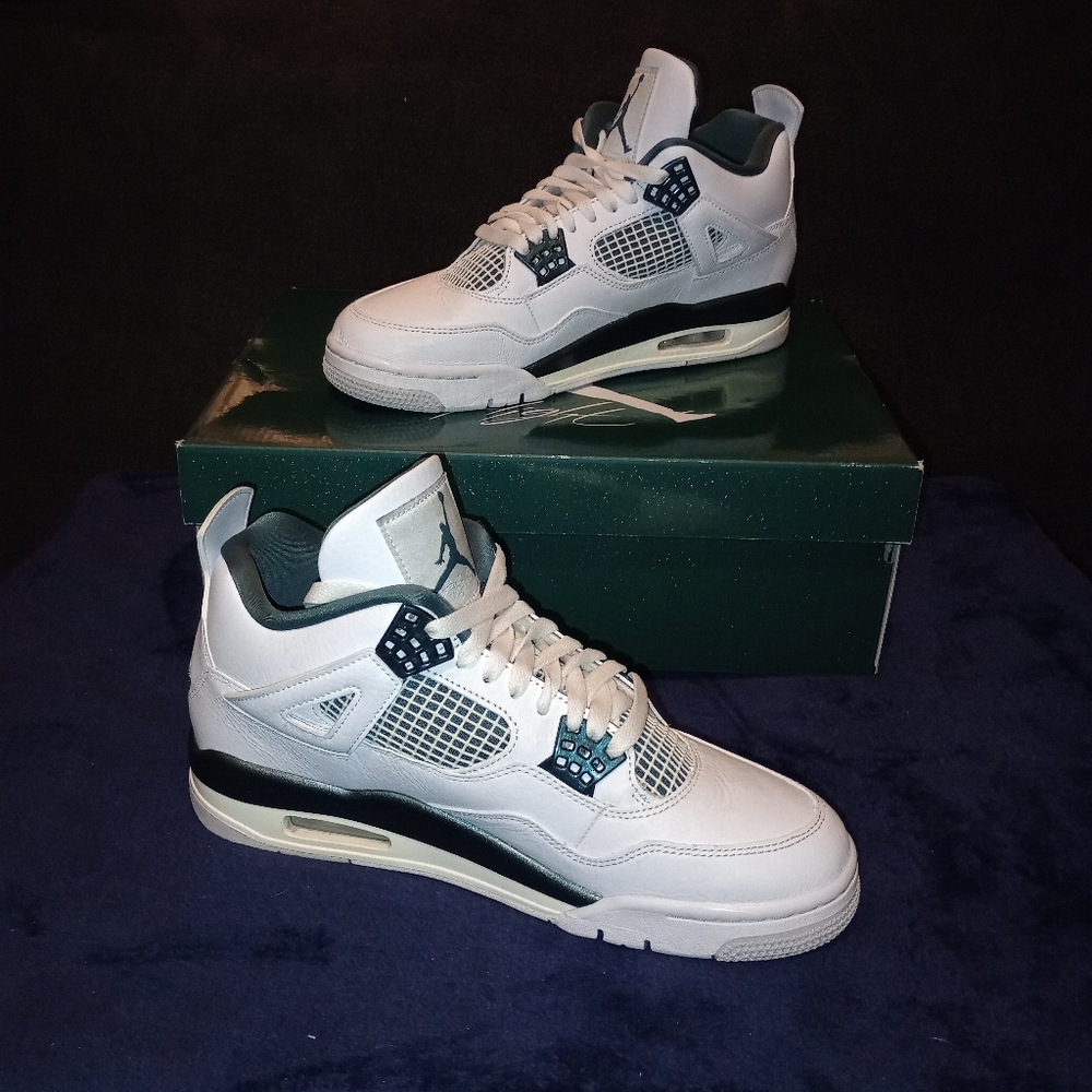IOB EUC Air Jordan 4 Oxidized Green Mens size 9.5 - Picture 2 of 15